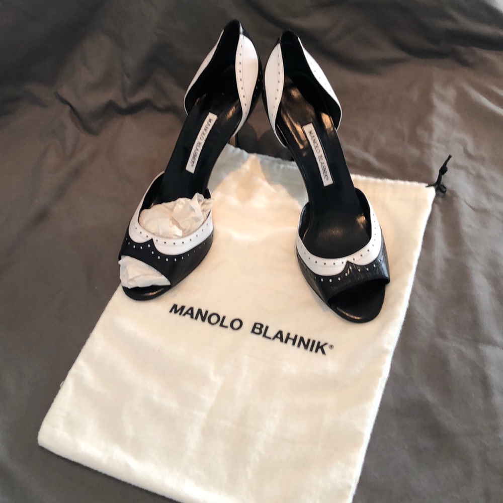 Manolo Blahnik Black and White Women's Heels